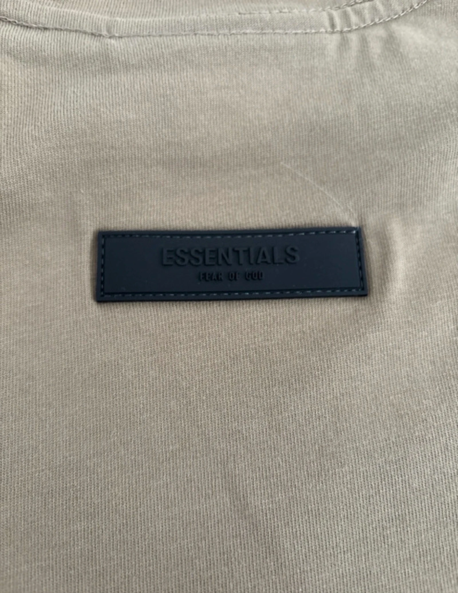 Camiseta Essentials – photo 4